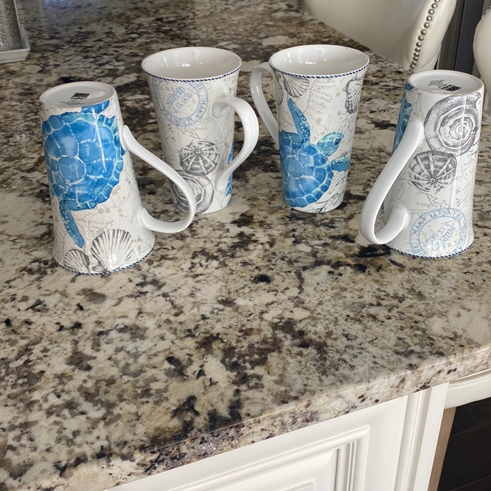Set of 4 Large Mugs